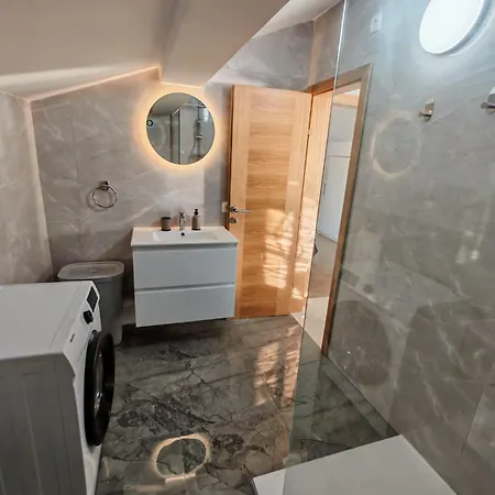 Jurkovic 2 Apartment