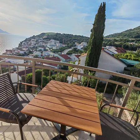 Apartmán Jurkovic 2 Komarna