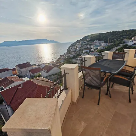 Jurkovic 2 公寓 科马尔纳